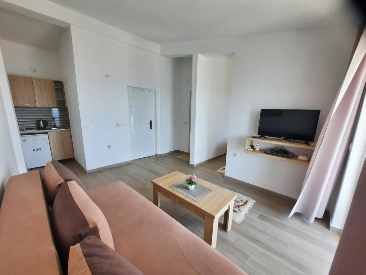 Studio Apartments Jupo Ulcinj Exterior photo