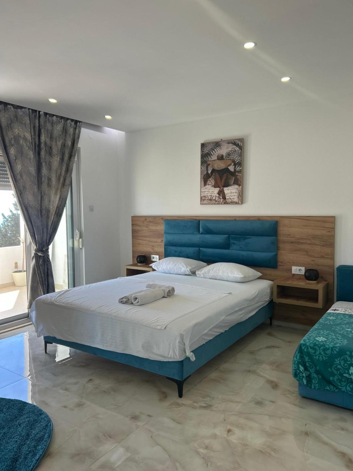 Studio Apartments Jupo Ulcinj Exterior photo