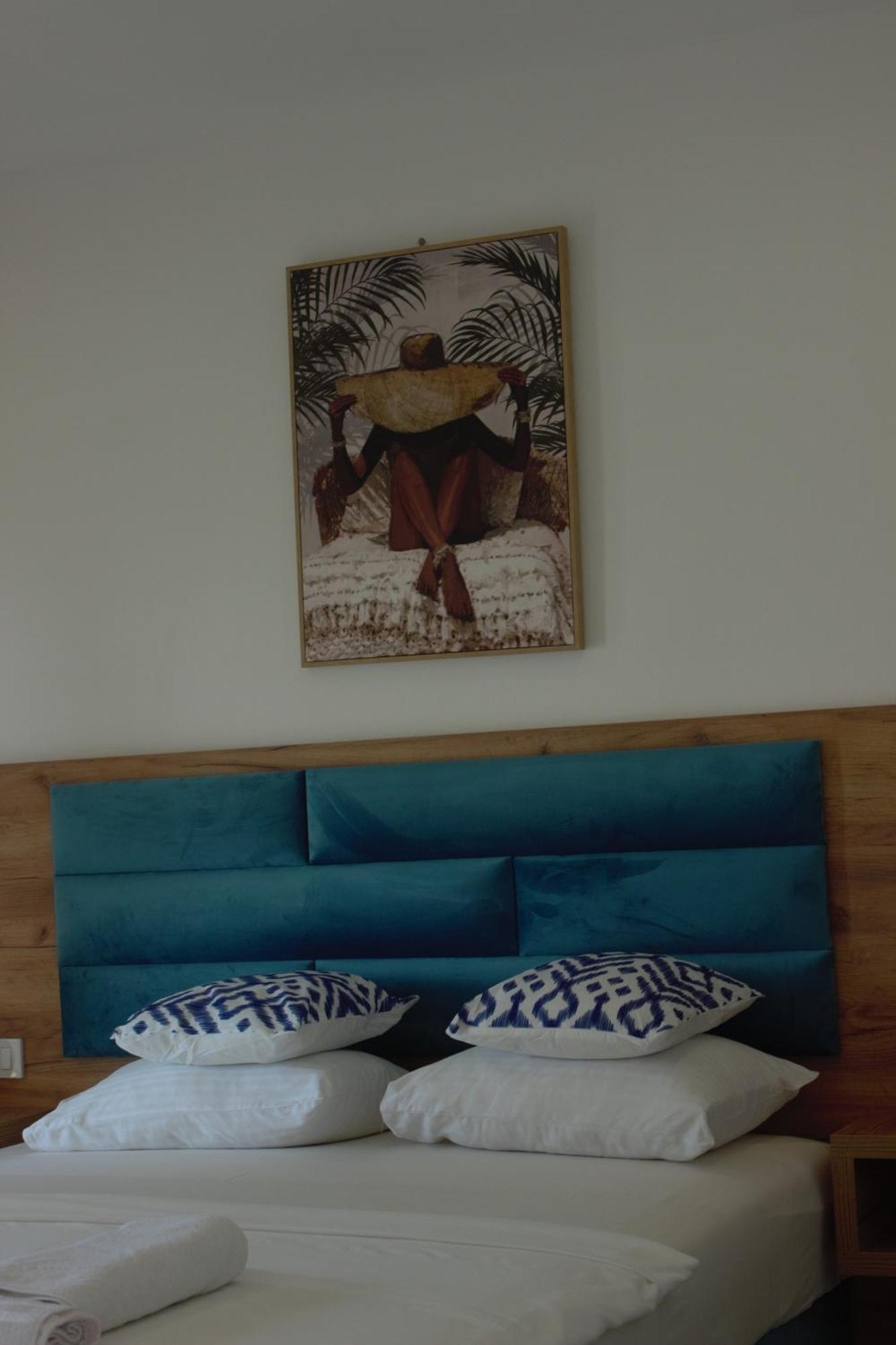 Studio Apartments Jupo Ulcinj Exterior photo